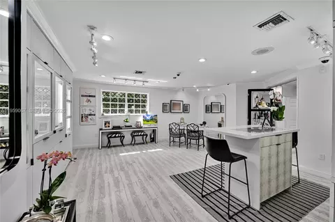 2212 SW 22nd Ave, Miami, FL 33145