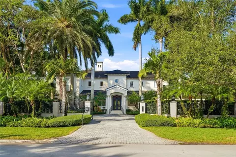 8400 SW 52nd Ave, Miami, FL 33143