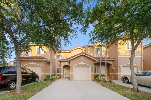 21459 SW 86th Pl, Cutler Bay, FL 33189