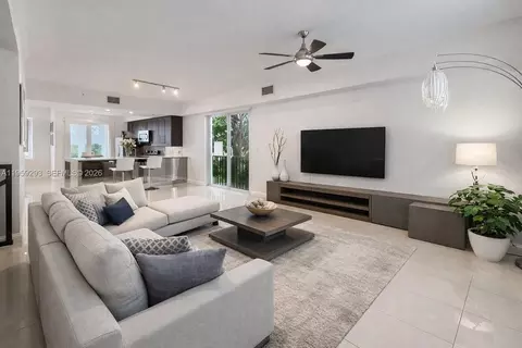 2690 N Federal Hwy #65, Boynton Beach, FL 33435