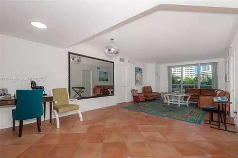1850 S Ocean Dr #408, Hallandale Beach, FL 33009