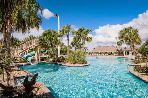 9338 Sommerset Hls, Davenport, FL 33896
