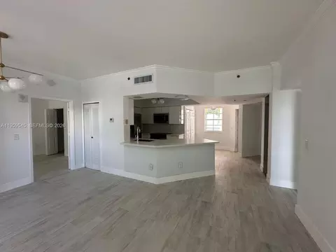 3245 NE 184 St #13304, Aventura, FL 33160