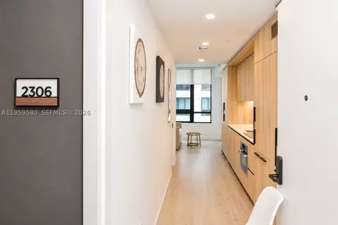 225 N Miami Ave #2306, Miami, FL 33128