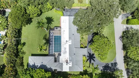 6220 SW 123rd Ter, Pinecrest, FL 33156