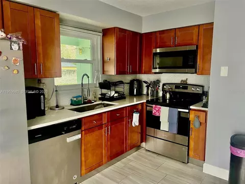 2536 El Portal, Sanford, FL 32773