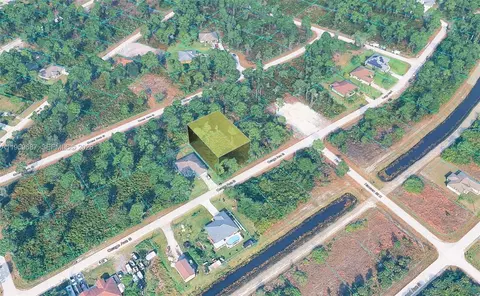 526 Osage Ave S, Lehigh Acres, FL 33974