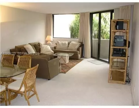181 Crandon Blvd #308, Key Biscayne, FL 33149