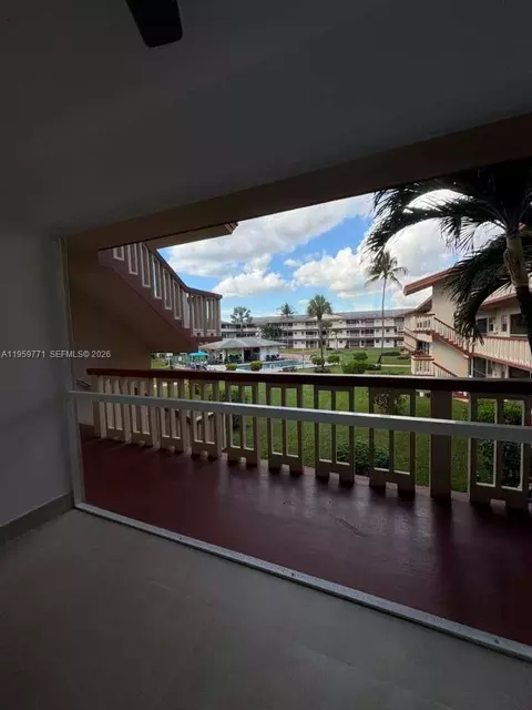 5300 Washington St #O229, Hollywood, FL 33021