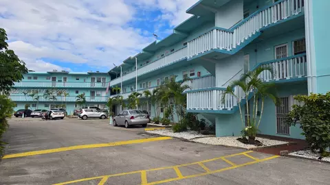 1501 NE Miami Gardens Dr #146, Miami, FL 33179