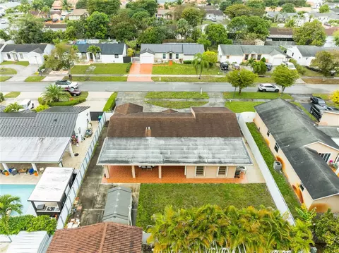 20103 NW 57th Pl, Hialeah, FL 33015 photo 26