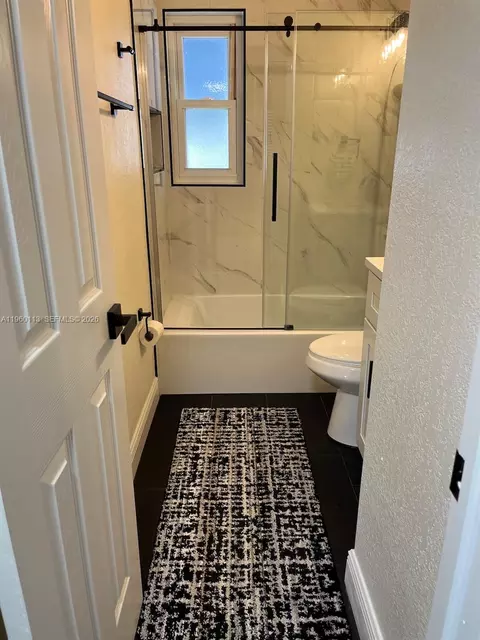 Bath - 2253 Dordon Dr, Melbourne, FL 32935 photo 1 of 4