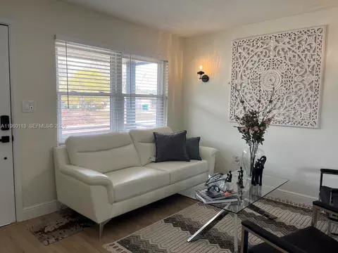 Living - 2253 Dordon Dr, Melbourne, FL 32935 photo 2 of 5