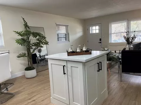 Kitchen - 2253 Dordon Dr, Melbourne, FL 32935 photo 4 of 4