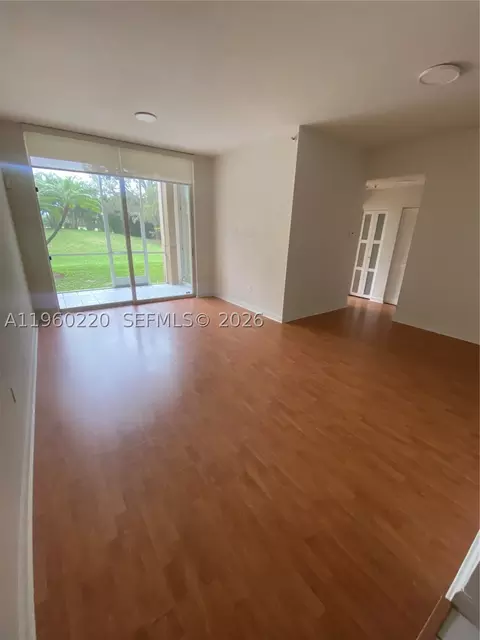 9755 NW 52nd St #110, Doral, FL 33178