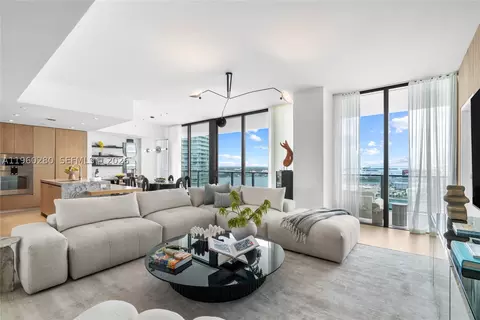500 Alton #2203, Miami Beach, FL 33139