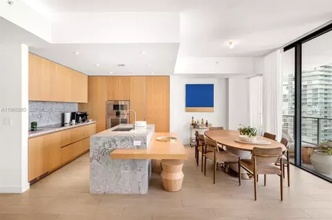 500 Alton #2203, Miami Beach, FL 33139