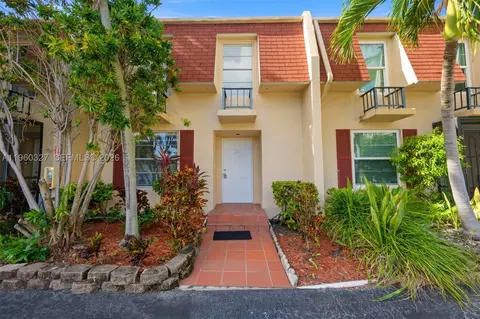 1951 Atlantic Shores Blvd #23, Hallandale Beach, FL 33009