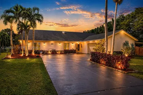 5021 SW 168th Ave, Southwest Ranches, FL 33331