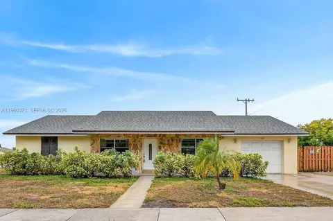 1319 W Jennings St, Lantana, FL 33462