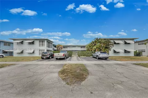 3711 Van Buren St #1, Hollywood, FL 33021