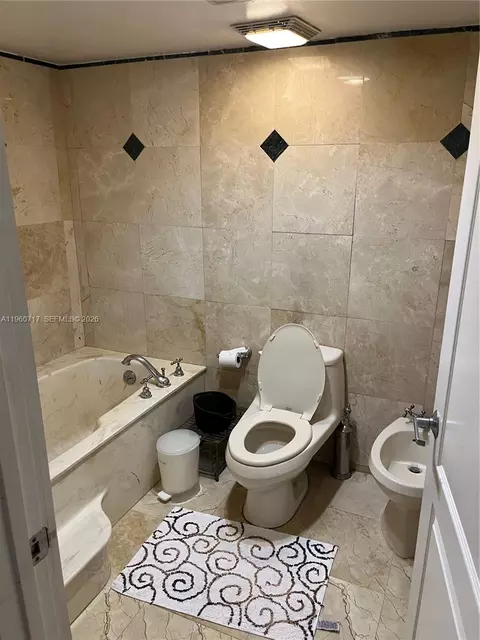 520 Brickell Key Dr #A610, Miami, FL 33131 photo 10
