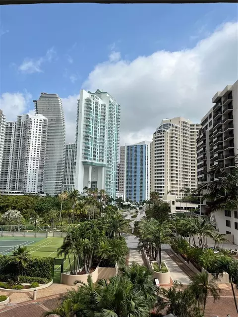 520 Brickell Key Dr #A610, Miami, FL 33131 photo 2