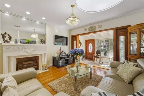 Living - Undisclosed, Surfside, FL 33154 photo 3 of 5