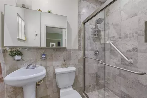 Bath - Undisclosed, Surfside, FL 33154 photo 1 of 2