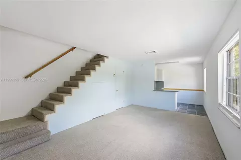815 NE 28th St #204, Wilton Manors, FL 33334