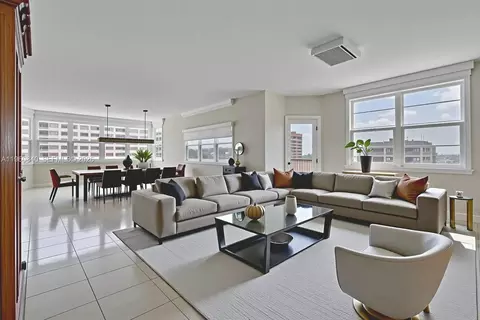 1950 S Ocean Dr #17E, Hallandale Beach, FL 33009