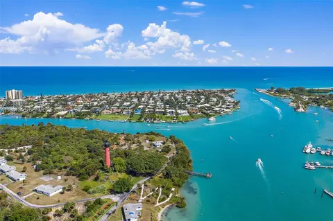 View/Area - 219 Colony Rd, Jupiter Inlet Colony, FL 33469 photo 18 of 22