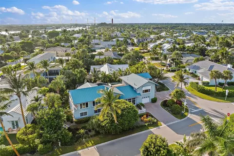 View/Area - 219 Colony Rd, Jupiter Inlet Colony, FL 33469 photo 6 of 22