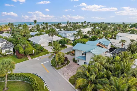 View/Area - 219 Colony Rd, Jupiter Inlet Colony, FL 33469 photo 15 of 22