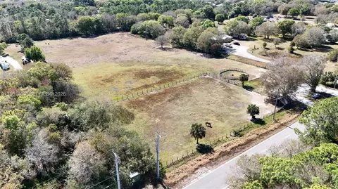 448 NW 34th St, Okeechobee, FL 34972 photo 3