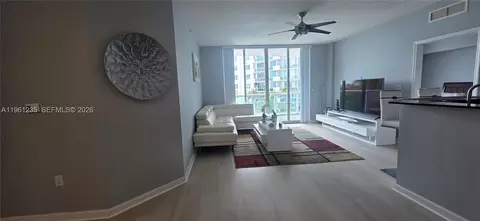 7900 Harbor Island Dr #806, North Bay Village, FL 33141