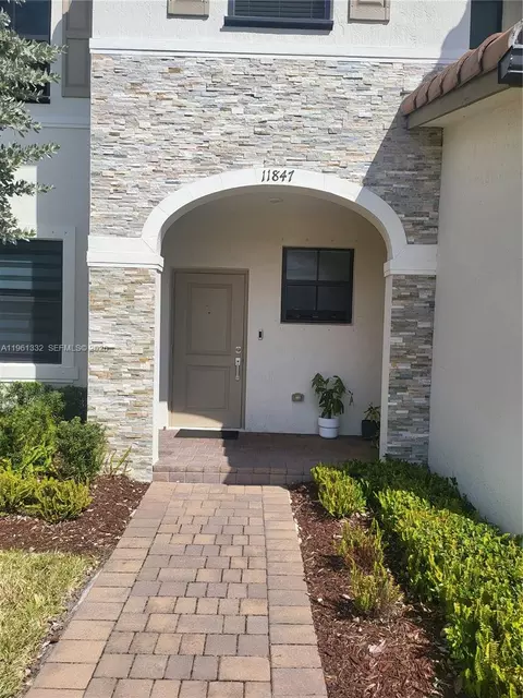 11847 SW 246th Ter, Homestead, FL 33032