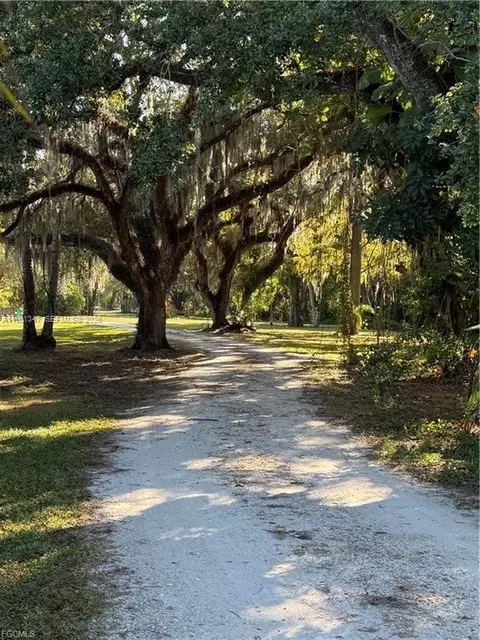 1345 Barrett Rd, North Fort Myers, FL 33903