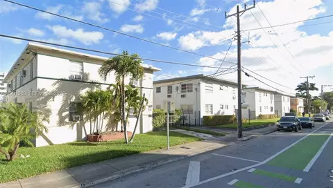 428 NE 82nd St #5E, Miami, FL 33138