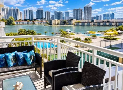 18051 Biscayne Blvd #503, Aventura, FL 33160
