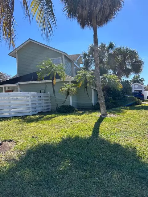 10035 SW 141st Ct, Miami, FL 33186