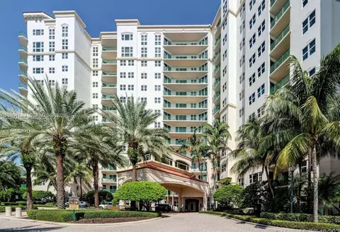 19900 E Country Club Dr #TS20, Aventura, FL 33180