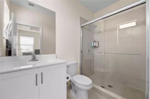 Bath - 11006 W 32nd Ln, Hialeah, FL 33018 photo 1 of 2
