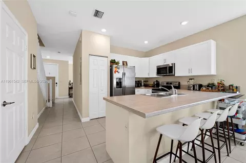 Other - 11006 W 32nd Ln, Hialeah, FL 33018 photo 3 of 5