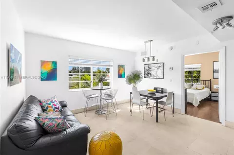 1300 Pennsylvania Ave #305, Miami Beach, FL 33139