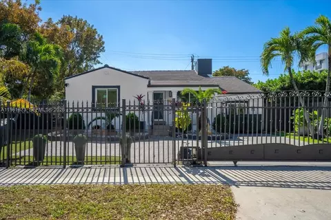 2400 SW 21st Ter, Miami, FL 33145