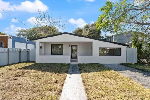 860 NW 70th St, Miami, FL 33150