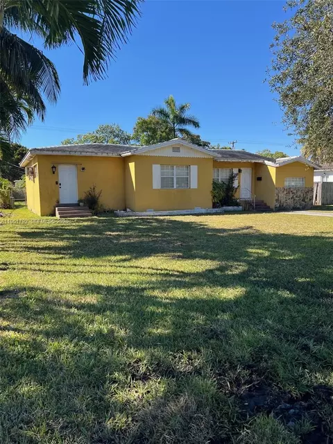 550 Forrest Dr, Miami Springs, FL 33166