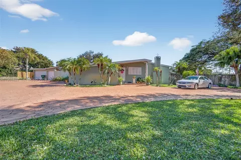 9401 SW 97th Ave, Miami, FL 33176