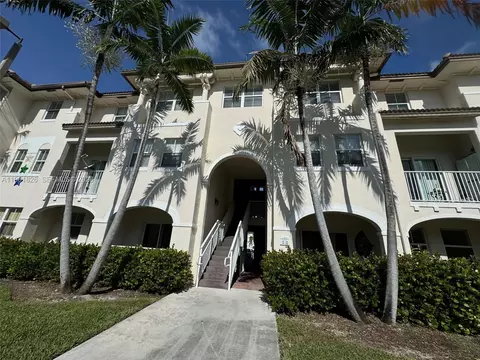 11601 NW 89th St #106, Doral, FL 33178